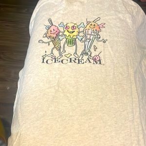 Ice cream grey t shirt size L